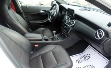 Mercedes Klasa A W176 Hatchback 5d Facelifting 200 d 136KM 2015 Mercedes-Benz Klasa A 200CDI 136KM AMG Line Niski przebieg Biksenon Skora, zdjęcie 10