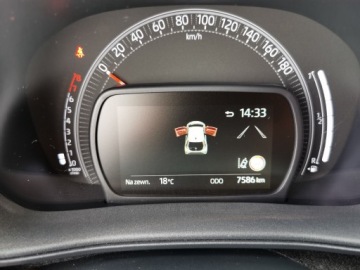 Toyota Aygo X 1.1 VVT-i 72KM 2025 Toyota Aygo X 1.0 VVTi Style 1.0 VVTi Style, salon, zdjęcie 14