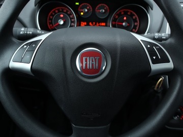 Fiat Punto Punto 2012 Hatchback 5d 1.4 77KM 2016 Fiat Punto 1.4, Salon Polska, Klima, zdjęcie 14