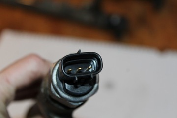 РЕЙКА ВПРЫСКА COROLLA VERSO II RAV 4 III 2.2 D4D