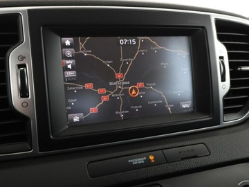 Kia Sportage IV SUV Facelifting 1.6 GDI 132KM 2018 Kia Sportage 1.6 Benzyna Klimatyzacja Nawigacja, zdjęcie 24