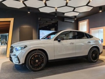 Mercedes GLC C254/X254 Coupe 2.0 220d 197KM 2025 GLC Coupe 220 d 4-Matic AMG Line 2.0 (197KM) 2025, zdjęcie 2
