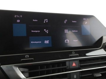 Citroen C4 III SUV 1.2 PureTech 130KM 2021 Citroen C4 PDC klima-auto. Bluetooth tempomat, zdjęcie 21