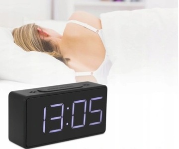 Prosty zegar elektroniczny budzik nocny LED,czarny