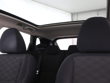 Nissan Qashqai II Crossover 1.6 dCi 130KM 2015 Nissan Qashqai automat navi klima auto kamera 360, zdjęcie 36