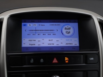 Opel Astra J Hatchback 5d 1.4 Turbo ECOTEC 120KM 2012 Opel Astra 1.4 T, Klima, Parktronic,ALU, zdjęcie 16