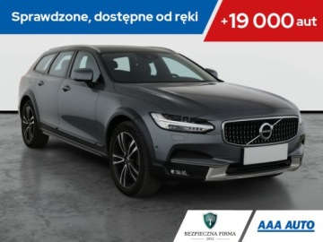 Volvo V90 II Kombi 2.0 D5 235KM 2017 Volvo V90 Cross Country D5 2.0 AWD, Salon Polska