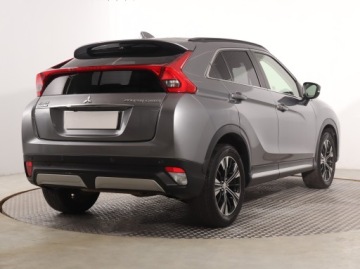 Mitsubishi Eclipse Cross SUV 1.5 T 163KM 2018 Mitsubishi Eclipse Cross 1.5 T-MIVEC, zdjęcie 4