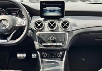 Mercedes GLA I Off-Roader Facelifting 1.6 200 156KM 2019 Mercedes-Benz GLA 200 AMG Line Polski Salon FV 23 Niski przebieg Zadba, zdjęcie 31