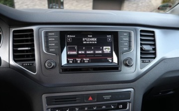 Volkswagen Golf Sportsvan Sportsvan 2.0 TDI BlueMotion Technology 150KM 2015 Volkswagen Golf Sportsvan 2,0 TDI 150KM LED Nawigacja BI-Xenon Klimatronik, zdjęcie 15