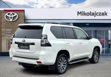 Toyota Land Cruiser VII Terenowy 5d 2.8 D-4D 204KM 2022 Toyota Land Cruiser LC 2.8 D-4D Executive VOYAGE VIP VAT 23 Salon PL, zdjęcie 5