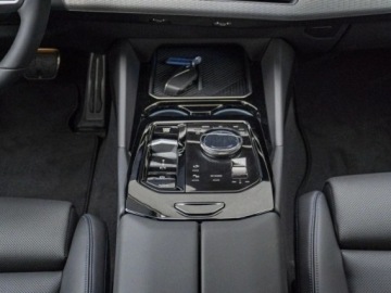 BMW Seria 5 G90-91 2026 BMW Seria 5 Touring 520i M Sport 2.0 208KM, zdjęcie 9