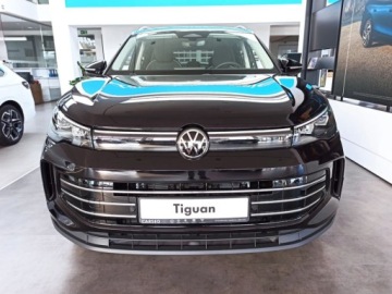 Volkswagen Tiguan III 2025 Volkswagen Tiguan Elegance 1,5 eHybrid DSG 6Masaz fotelaKamaeraApp connect, zdjęcie 5