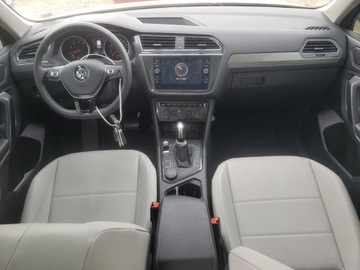 Volkswagen Tiguan II 2021 Volkswagen Tiguan SE 2021 2.0l 2.0 Benzyna 184KM, zdjęcie 8