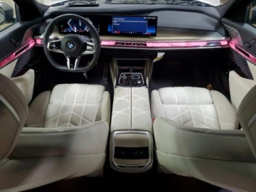 BMW Seria 7 G70 2025 BMW Seria 7 760XI 2025 4.4 Benzyna 536KM, zdjęcie 8
