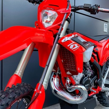 Алюминиевые крышки радиатора EC Parts Beta RR 200–250–300 MY20-MY24