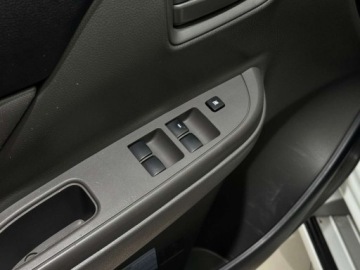 Mitsubishi L200 V Club Cab 2.4 154KM 2019 Mitsubishi L200 DC Invite Wyciagarka Hak Salon Polska FV23 1 wlascici, zdjęcie 19