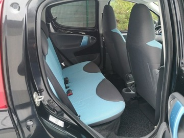 Peugeot 107 2008 Peugeot 107 1.0 16V 66KM Klimatyzacja Isofix, zdjęcie 17