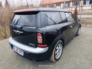 Mini Clubman R55 Kombi Facelifting 1.6 122KM 2013 MINI Clubman Mini Clubman 2013r 1.6 Benzyna 1.6 Benzyna 122KM, zdjęcie 2