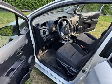 Toyota Yaris III Hatchback 5d Facelifting 1.33 Dual VVT-i 99KM 2014 Toyota Yaris 1,3 VVTi- 99KM B+G Kamera Cofania, zdjęcie 15