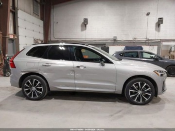 Volvo XC60 II 2025 Volvo XC 60 B5 Plus 2025 2.0 Benzyna 247KM, zdjęcie 5