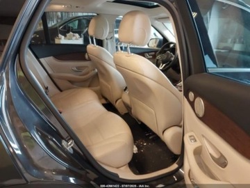 Mercedes GLC C253 2021 Mercedes-Benz GLC 300 4Matic Suv 2021 2.0l 2.0 Benzyna 255KM, zdjęcie 12