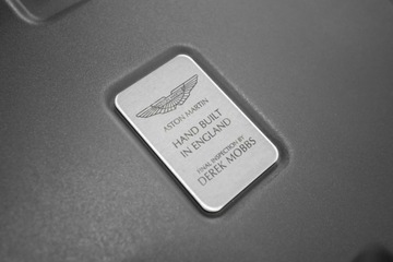 Aston Martin 2012 Aston Martin V8 Vantage Krajowy. 1 właściciel, zdjęcie 20