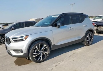 Volvo XC40 2019 Volvo XC 40 Auta z USA - Zapytaj o wiecej ofert 1.5 Benzyna 129KM