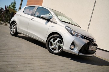 Toyota Yaris III 2015 Toyota Yaris Hybrid 1.5 VVT-i KAMERA zarejestrowany w Polsce, zdjęcie 17