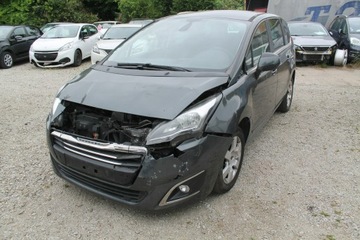 Peugeot 5008 I Minivan Facelifting 1.6 BlueHDi 120KM 2016 Peugeot 5008 ROK 2016 POJ 1,6 120 KM