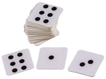 ЛОГИЧЕСКАЯ НАСТОЛЬНАЯ ИГРА ПЯТЬ В РЯД, 5 КУБИКОВ В РЯД КУБИКОВ