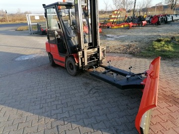 Pług do śniegu na wózek widłowy 200cm dostępny od ręki, ciężki-solidny