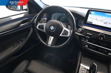 BMW Seria 5 G30-G31 Limuzyna Facelifting 2.0 520d 190KM 2023 BMW Seria 5 520d xDriveFV23Fotel SportowyRozbudowany Pakiet lusterek, zdjęcie 15