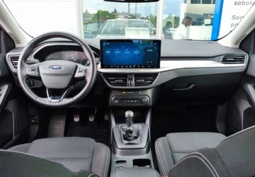 Ford Focus IV Hatchback Facelifting 1.0 EcoBoost 125KM 2022 Ford Focus Ford Focus 1.0 EcoBoost Titanium Benzyna 125KM, zdjęcie 5