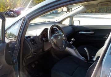 Toyota Auris I Hatchback 2.0 D-4D 125KM 2007 Toyota Auris Diesel Okazja 2.0 Diesel 126KM, zdjęcie 15