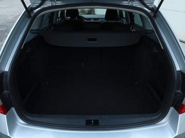 Skoda Octavia III Kombi Facelifting 2.0 TDI 150KM 2020 Skoda Octavia 2.0 TDI, Salon Polska, zdjęcie 11