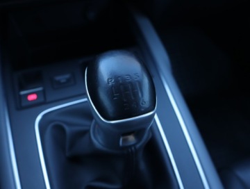 Citroen C5 Aircross SUV 1.2 PureTech 130KM 2019 Citroen C5 Aircross PureTech 130, Salon Polska, zdjęcie 16