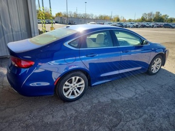 Chrysler 2015 Chrysler 200 Limited, 2.4L 2.4 Benzyna 184KM, zdjęcie 4