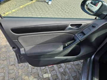 Volkswagen Golf VI 2011 Volkswagen Golf 1,2 benzyna 86KM, zdjęcie 14