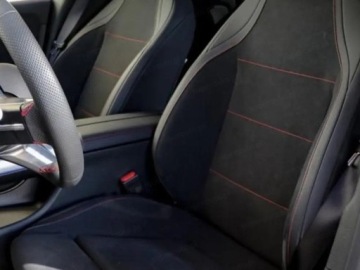 Mercedes CLA C118/X118 2025 MERCEDES-BENZ CLA 200 AMG Line Sedan 1.5 (163KM) 2026, zdjęcie 4