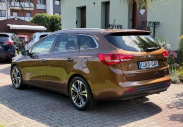Kia Ceed II Kombi Facelifting 1.6 CRDi 136KM 2016 Kia Ceed 1,6 136KM XENON Key-Less NAVI Led Kamera Serwis Bezwypadkowy, zdjęcie 4