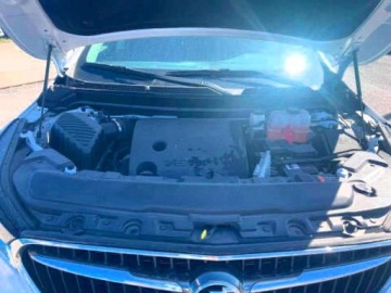 Buick Enclave 2021 Buick Enclave 2021 BUICK ENCLAVE ESSENCE 3.6 Benzyna 300KM, zdjęcie 4