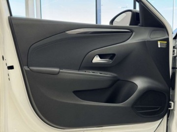 Opel Corsa F Hatchback 5d 1.2 Turbo 100KM 2021 Opel Corsa Elegance CarPlayAndroid Auto Kamera cofania Tempomat 1.2, zdjęcie 10