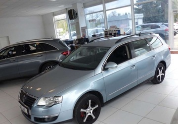 Volkswagen Passat B6 2007 Volkswagen Passat 1.9 TDI 105KM 4Motion 4x4 Hak