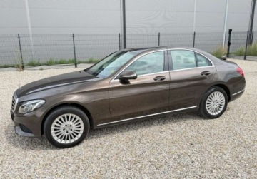 Mercedes Klasa C W205 Limuzyna 200 184KM 2014 Mercedes-Benz Klasa C C200 184 KM 201415r Bezwypadkowy FULL Salon PL War, zdjęcie 10