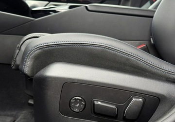 BMW Seria 5 G90-91 Touring 2.0 520d 197KM 2024 BMW Seria 5 520d xDrive M Pakiet 197KM 2.0 Diesel 197KM, zdjęcie 26