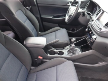 Hyundai Tucson III SUV 1.7 CRDI 115KM 2016 Hyundai Tucson 1.7 CRDi, Salon Polska, Serwis ASO, zdjęcie 8