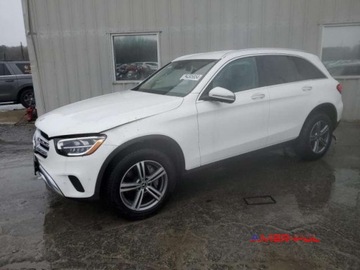Mercedes GLC C254/X254 2022 Mercedes-Benz GLC 2022 r., 2,0L GLC 300 4MATIC 2.0 Benzyna 255KM, zdjęcie 2