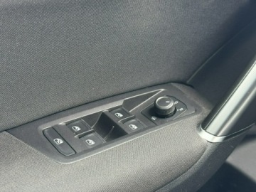 Volkswagen Touran III 1.6 TDI 110KM 2016 Volkswagen Touran 1.6TDI 110KM 2016 Highline,, zdjęcie 26