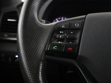 Hyundai Tucson III SUV 1.6 GDI 132KM 2018 Hyundai Tucson navi kamera man ual pdc auto klima, zdjęcie 30